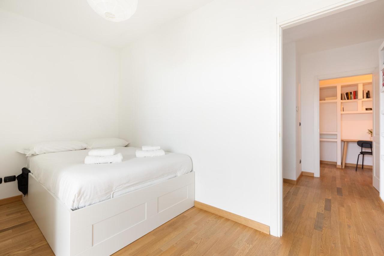 Milan Comfy Apartment X3 - With Balcony المظهر الخارجي الصورة