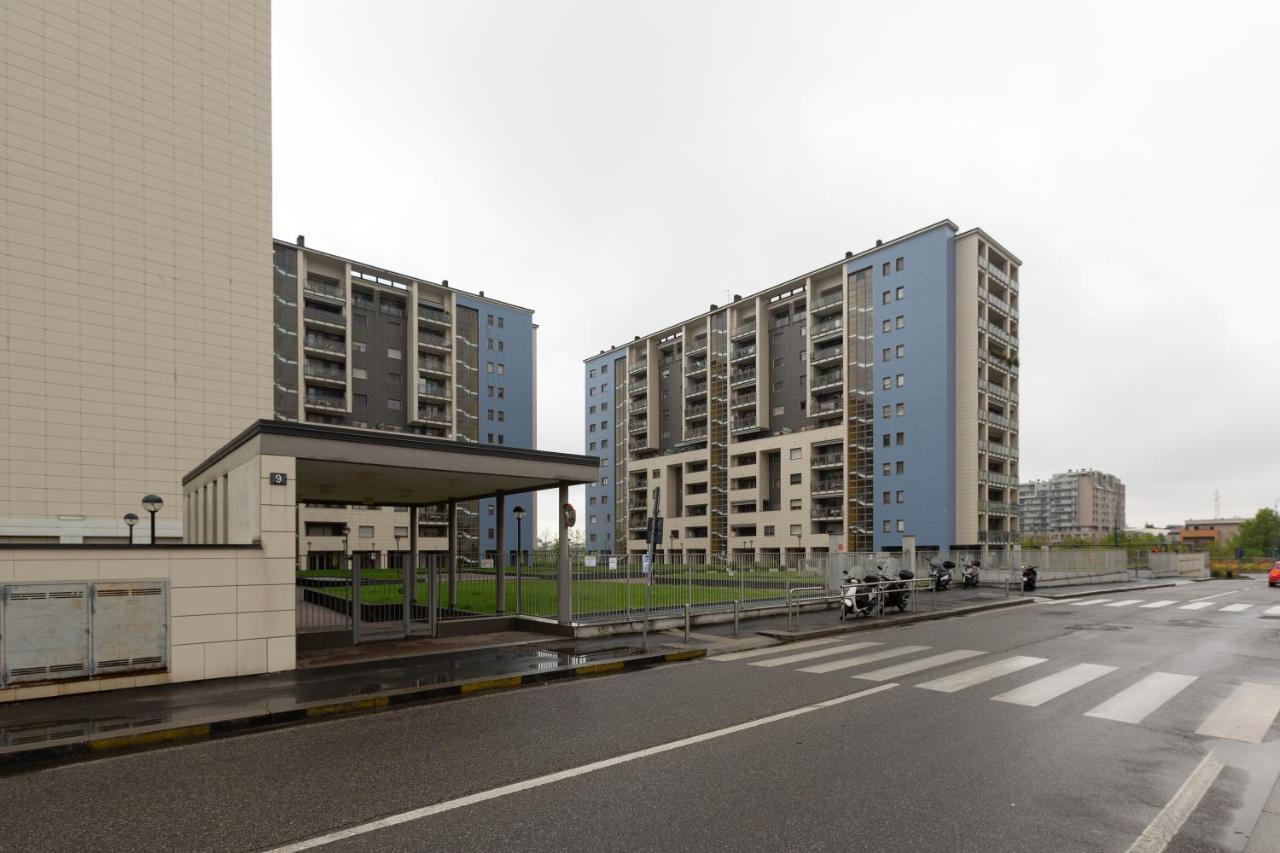 Milan Comfy Apartment X3 - With Balcony المظهر الخارجي الصورة