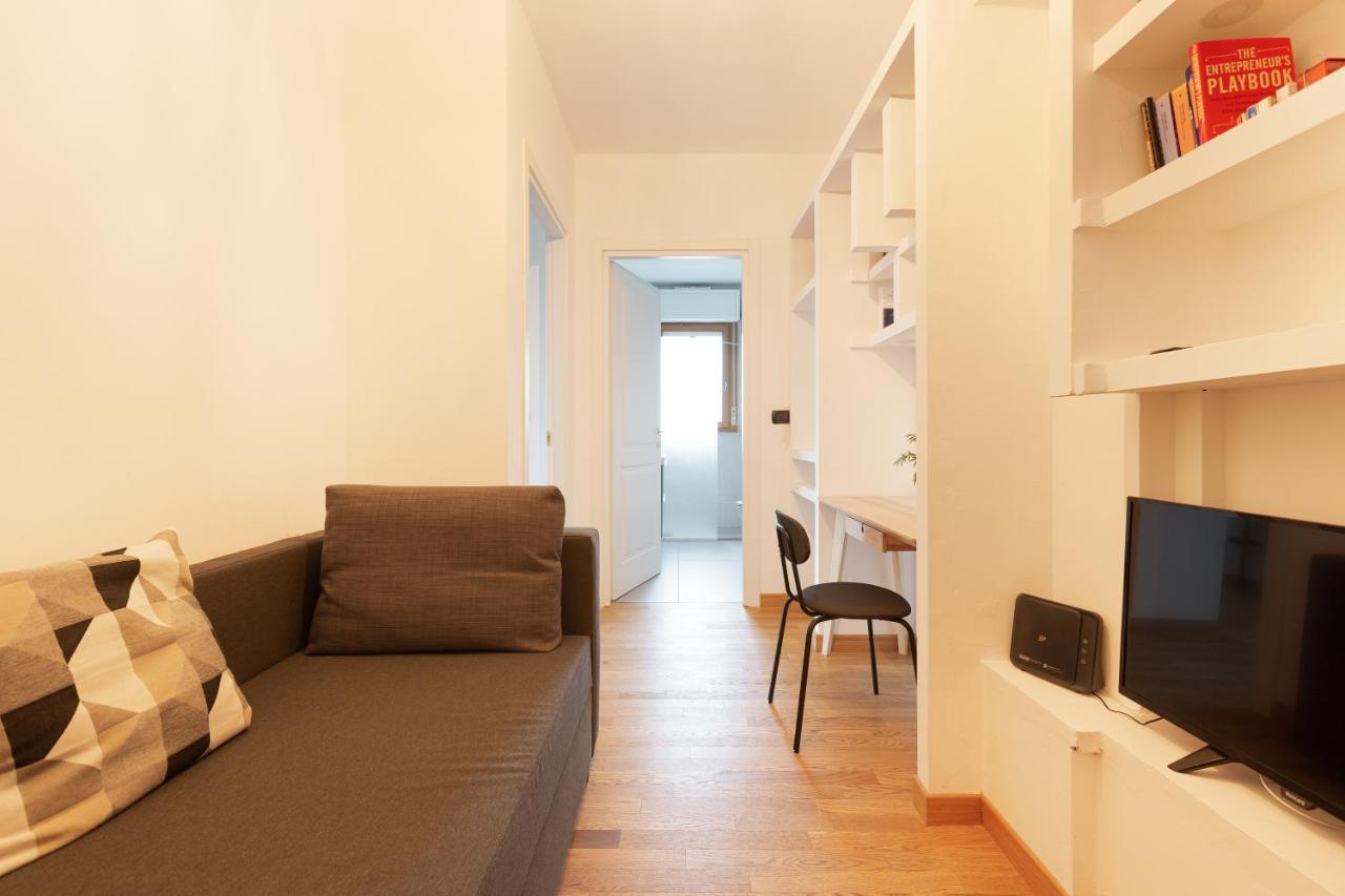Milan Comfy Apartment X3 - With Balcony المظهر الخارجي الصورة